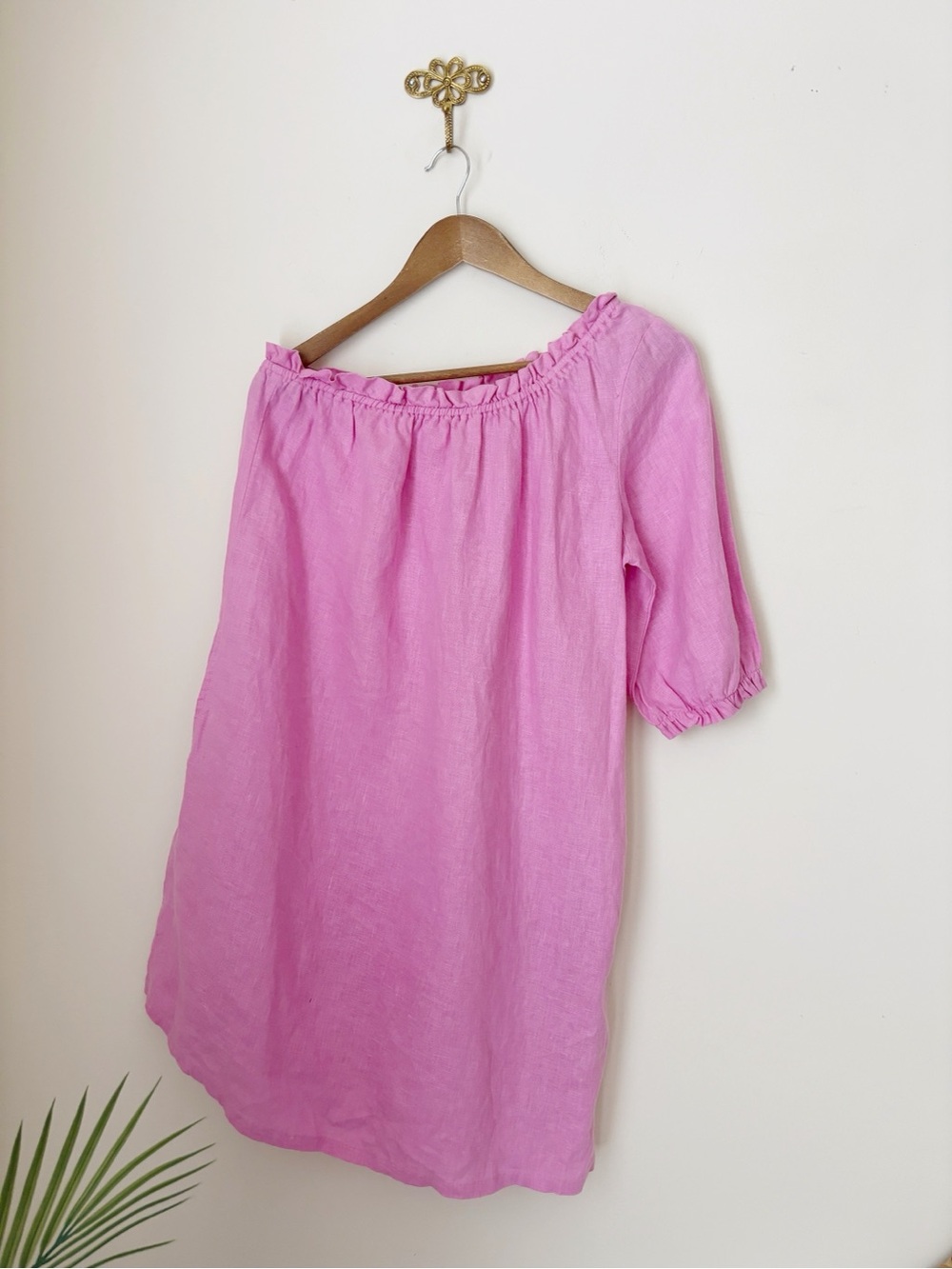 XiRENA Pink Pippa One Shoulder Linen Mini Dress Small - Picture 2 of 6